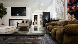 Maison Atelier | Centrally Located | Designer 1bd - Image 2