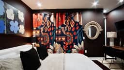 Merlot Chambers | Case Collective | NoHo - Image 2