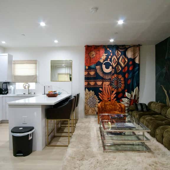 La Maison Élevée | Centrally Located Designer 3 BR - Image 1